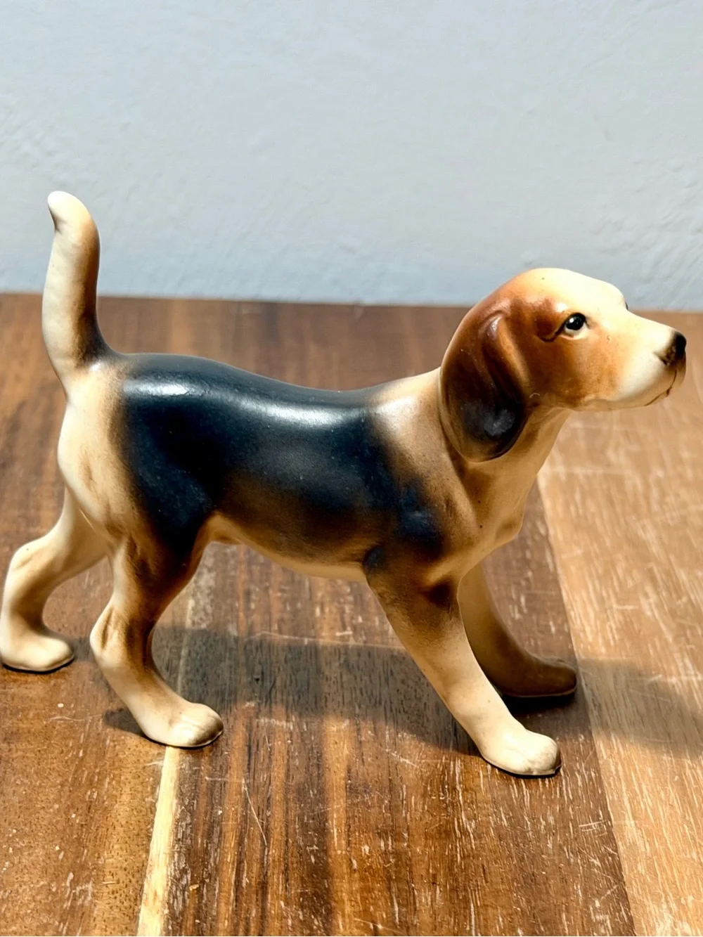 1970s Japanese Porcelain Beagle Figurine Miniature Knick Knack Mid Century Decor